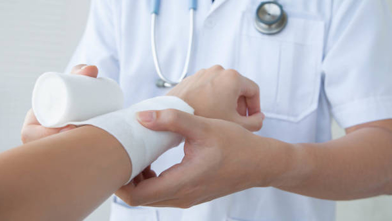 perawatan luka di rumah.jpeg