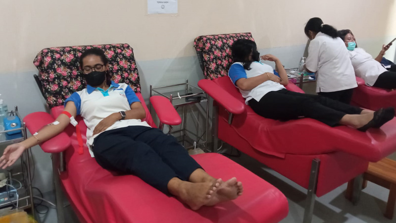 donor darah king care.jpeg